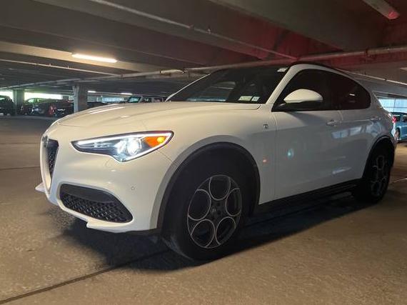 ALFA ROMEO STELVIO 2022 ZASPAKBNXN7D39581 image